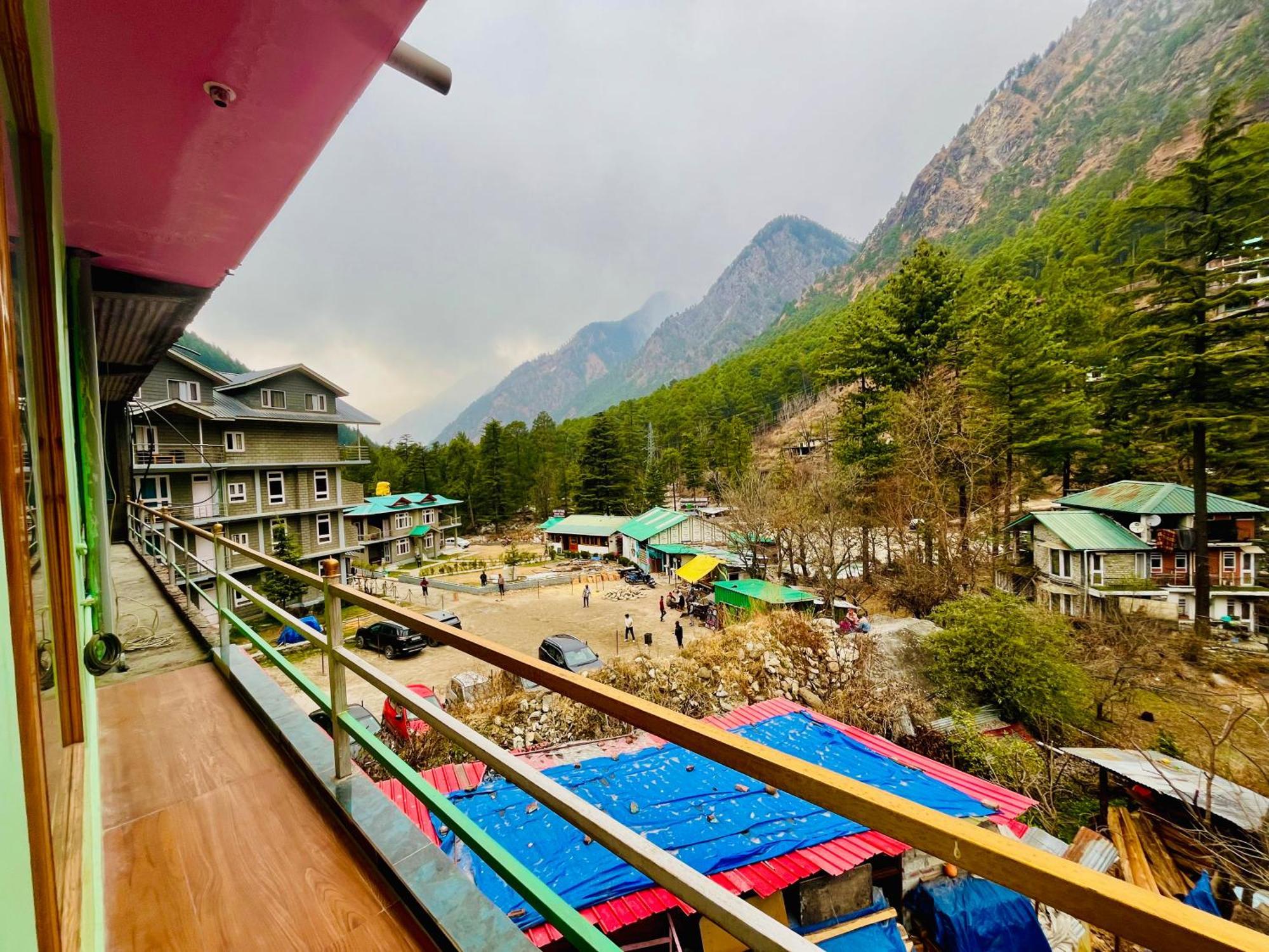 Hotel Dream Valley Kasol #Near Mall Road #River View #Parking #Gaming Zone #Open Terrace #Restaurant Eksteriør billede