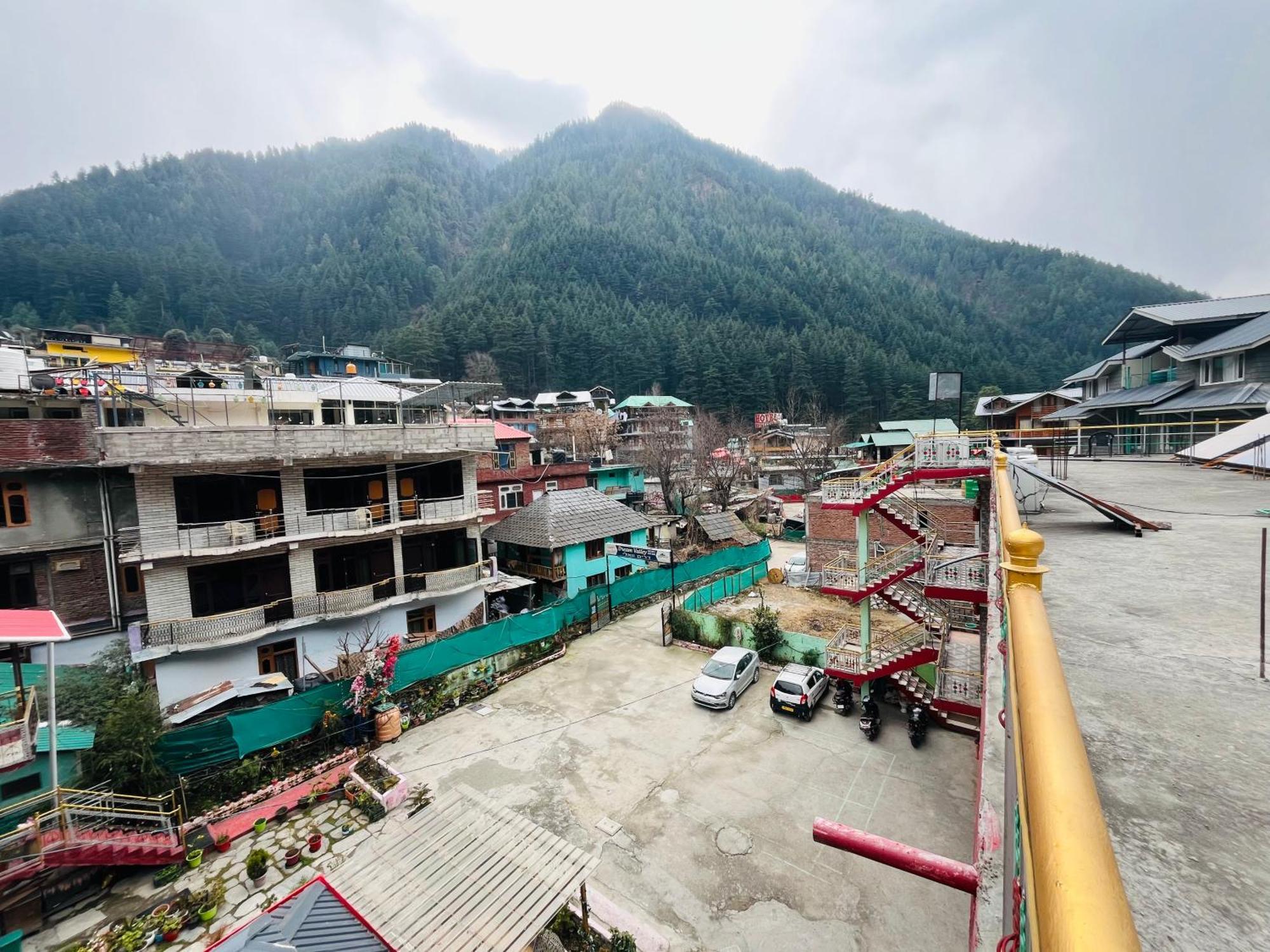 Hotel Dream Valley Kasol #Near Mall Road #River View #Parking #Gaming Zone #Open Terrace #Restaurant Eksteriør billede