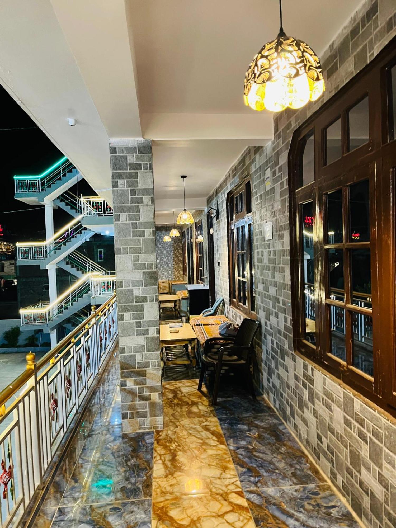 Hotel Dream Valley Kasol #Near Mall Road #River View #Parking #Gaming Zone #Open Terrace #Restaurant Eksteriør billede