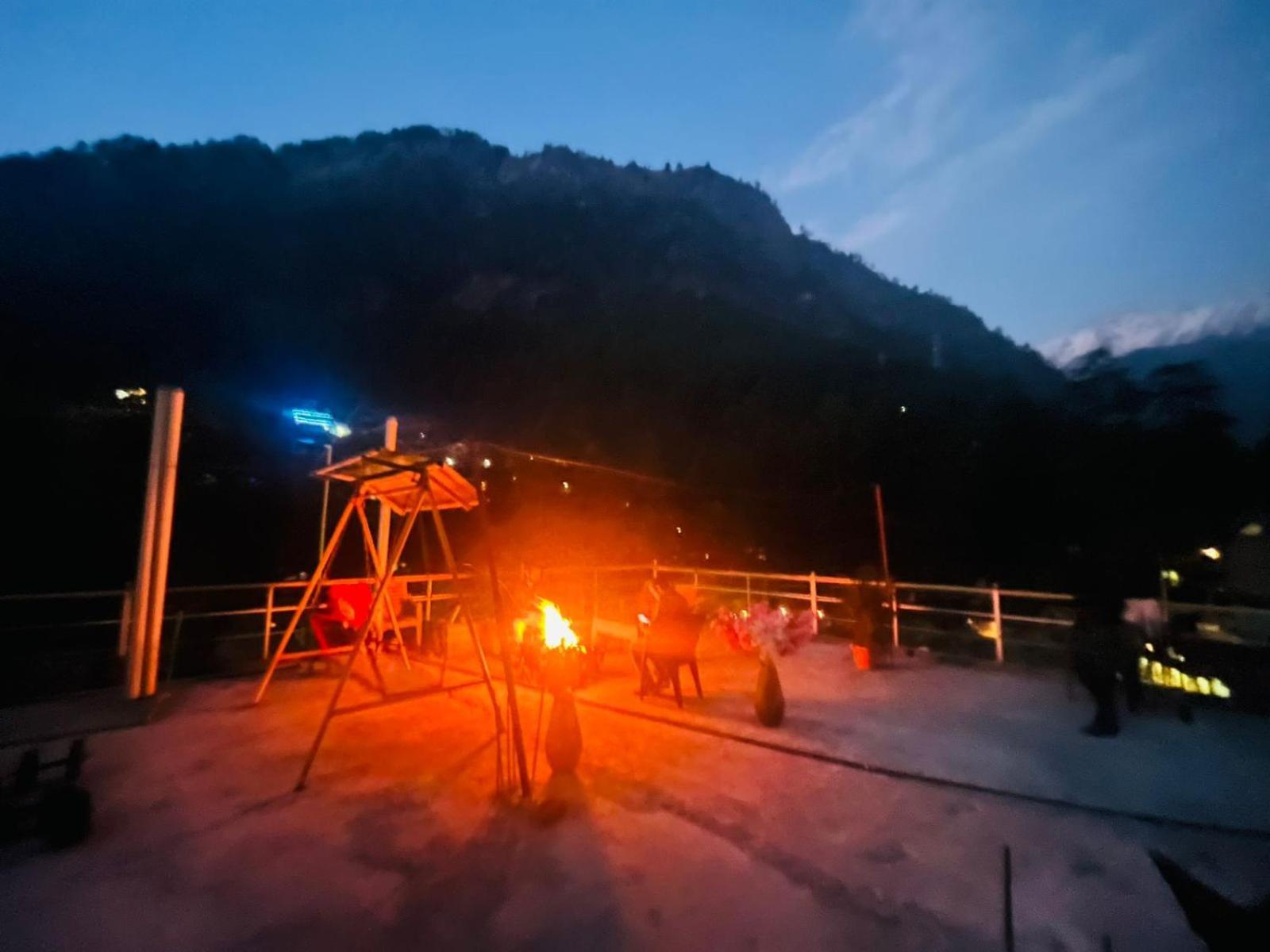 Hotel Dream Valley Kasol #Near Mall Road #River View #Parking #Gaming Zone #Open Terrace #Restaurant Eksteriør billede