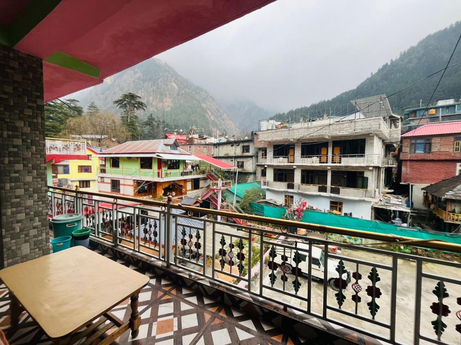 Hotel Dream Valley Kasol #Near Mall Road #River View #Parking #Gaming Zone #Open Terrace #Restaurant Eksteriør billede